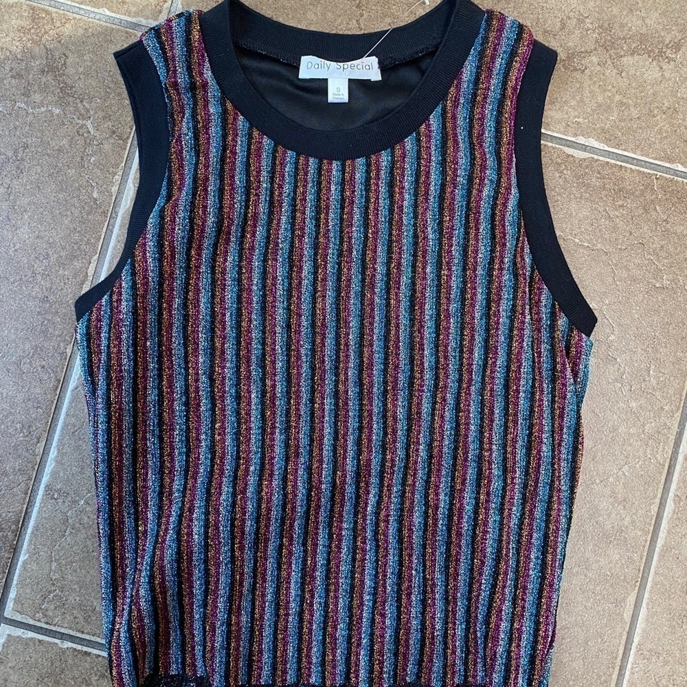 NWOT multi color Striped glitter crop top size S